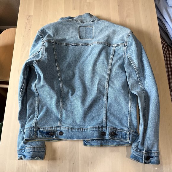 Levi's® The Trucker Stretch Denim Jacket - Light Blue - Picture 2 of 3